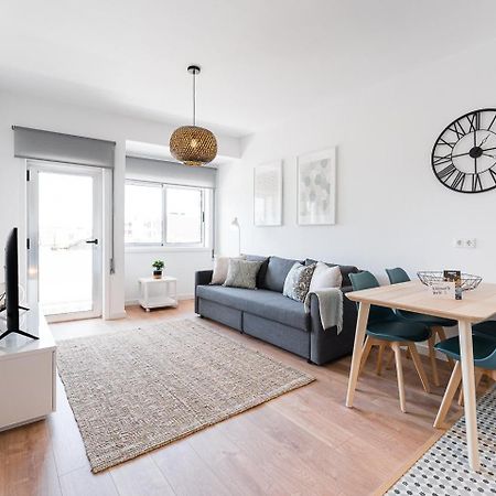 Guestready - City Retreat With A Balcony Porto Exterior photo